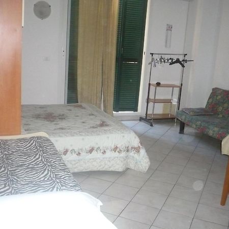 Villamareblu Ventimiglia Pokój zdjęcie