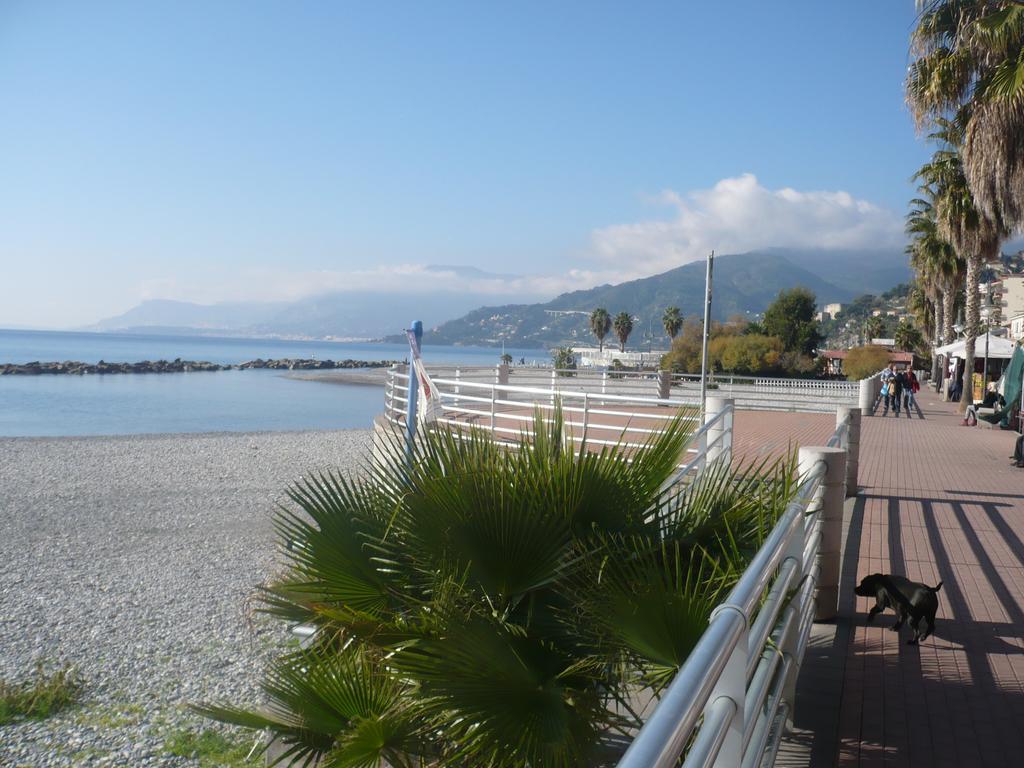 Villamareblu Ventimiglia Zewnętrze zdjęcie