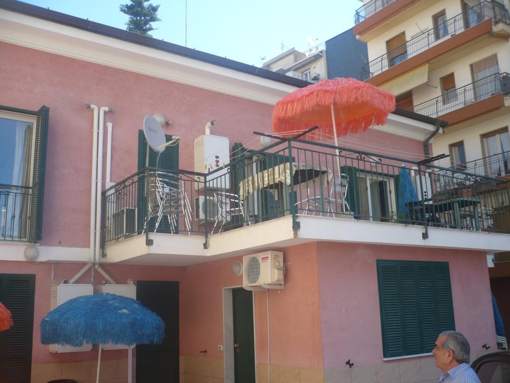 Villamareblu Ventimiglia Pokój zdjęcie